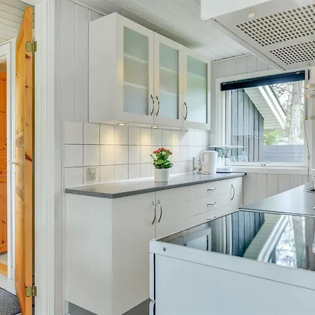 Hildegarde - 900m From The Sea By Interhome *